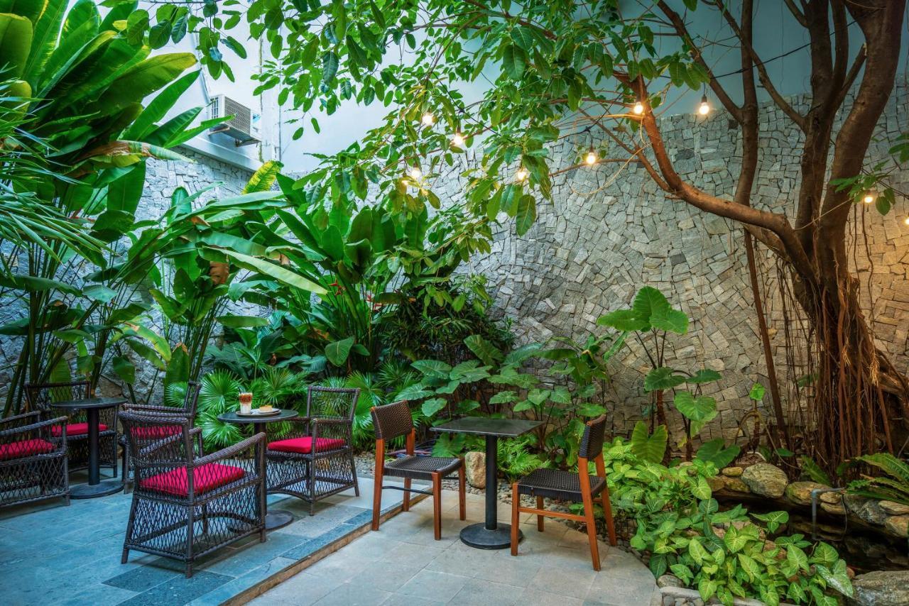 Dana Pearl 2 Hotel ダナン市 エクステリア 写真