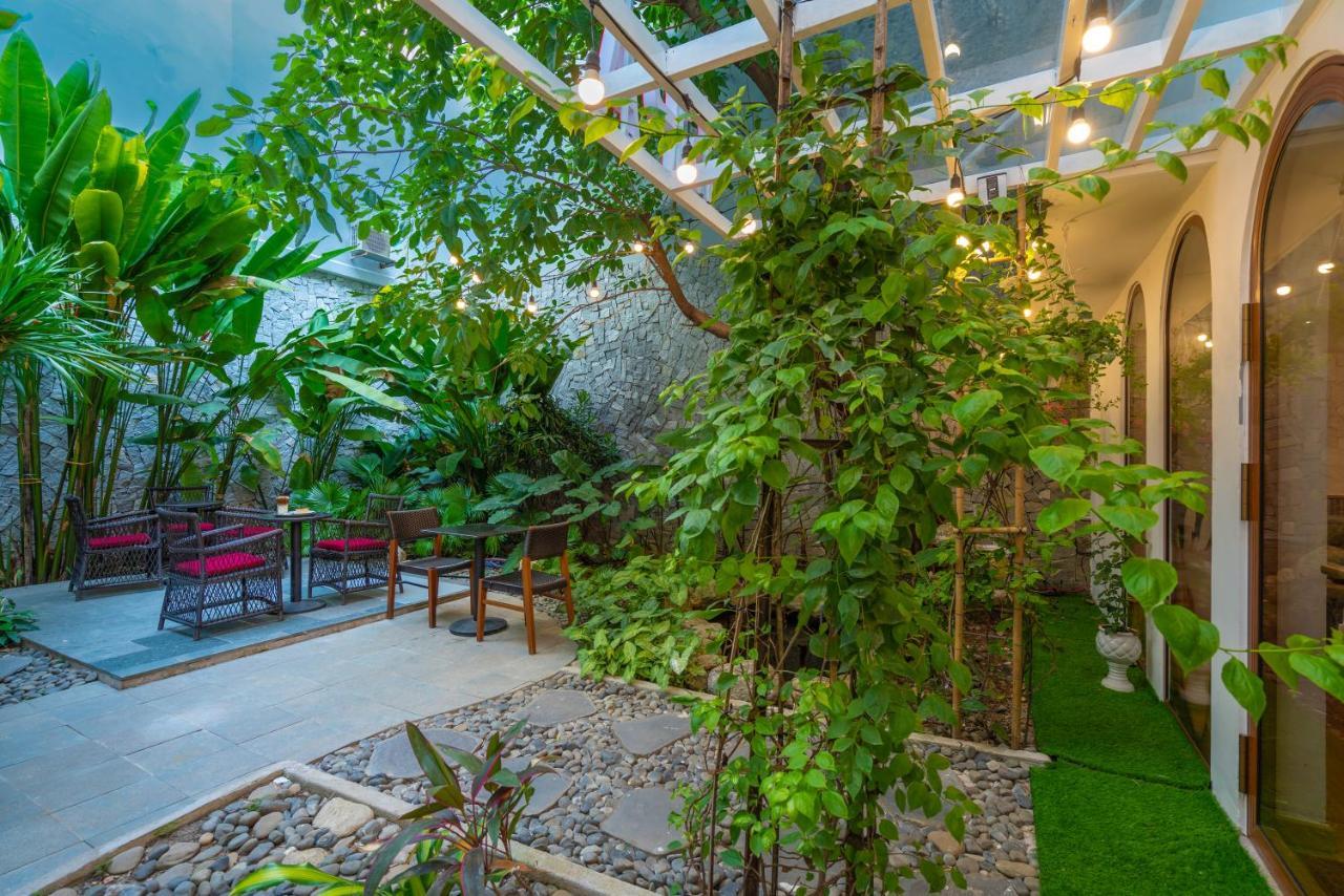 Dana Pearl 2 Hotel ダナン市 エクステリア 写真