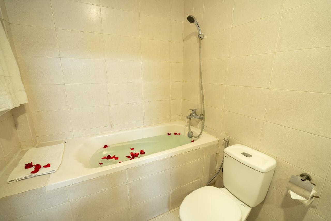 Dana Pearl 2 Hotel ダナン市 エクステリア 写真